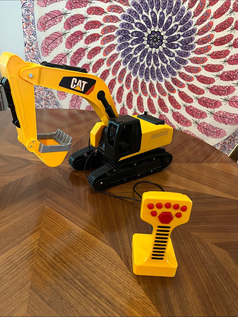 Cat Yellow Remote Control Excavator Toy for Kids